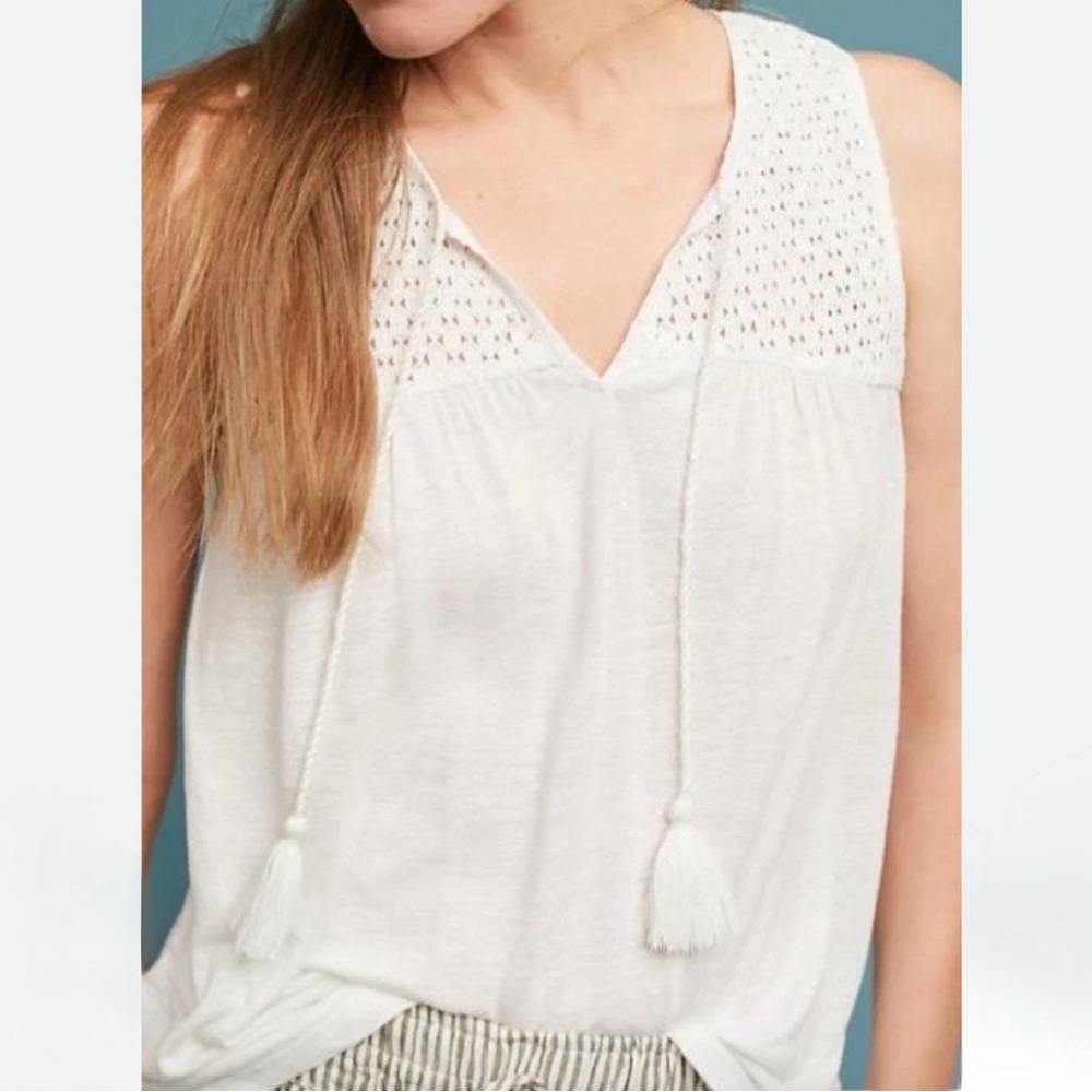 Anthropologie Akemi + Kin Off White Crochet Sleeveless Top Womens size XL